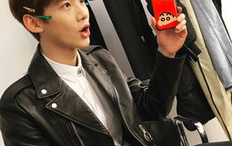 娱乐圈吃瓜白敬亭,娱乐圈吃瓜达人，揭秘明星幕后故事