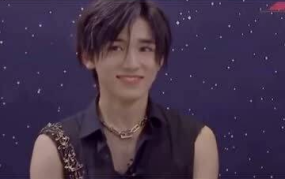 宋亚轩娱乐圈吃瓜,揭秘明星背后的“吃瓜”故事