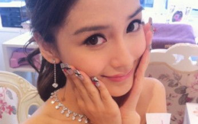 娱乐吃瓜酱美颜视频,揭秘吃瓜酱的网红魅力