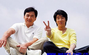 成龙儿子叫什么名字,揭秘房祖名的成长之路
