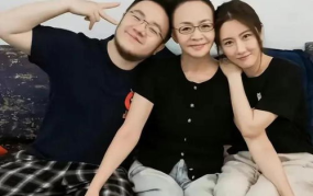 娱乐八卦姐妹吃瓜