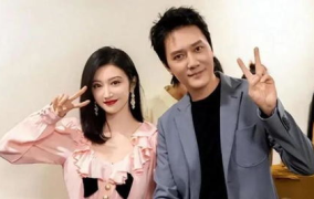 娱乐八卦姐妹吃瓜直播小说,姐妹吃瓜，揭秘娱乐圈幕后真相