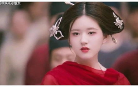 娱乐圈吃瓜赵露思是谁呀,娱乐圈新晋小花，吃瓜群众热议的焦点人物